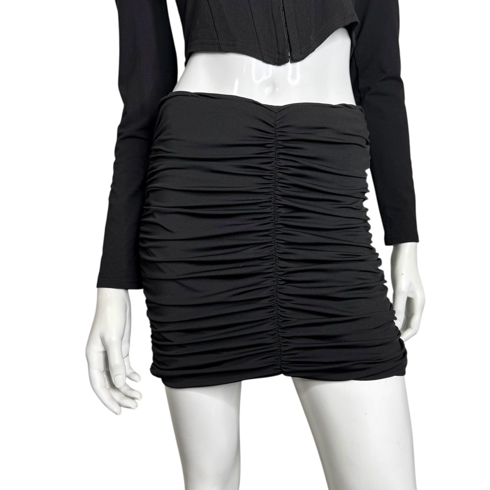 🤑 5/$25 SHEIN Black Ruched Bodycon Mini Skirt